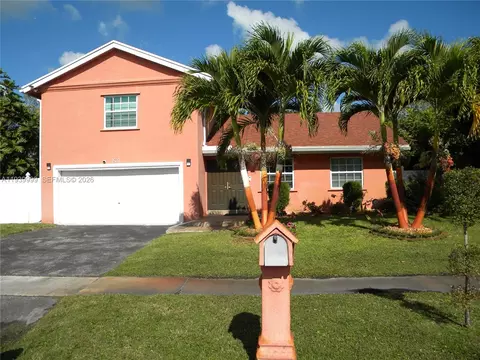 7527 SW 7th Ct, North Lauderdale, FL 33068
