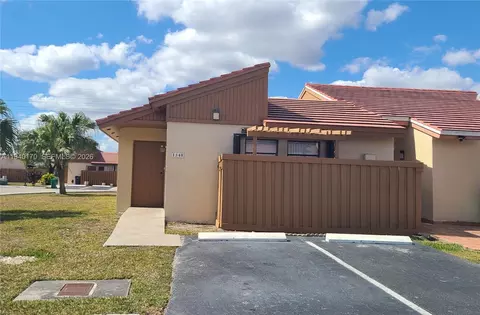 1340 SW 135th Ct, Miami, FL 33184