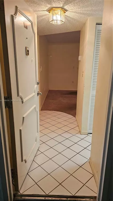 4980 E Sabal Palm Blvd #127, Tamarac, FL 33319