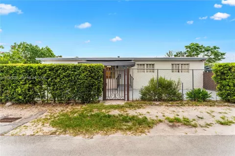 3150 NW 90th St, Miami, FL 33147
