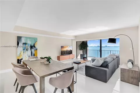 Undisclosed, Miami, FL 33181