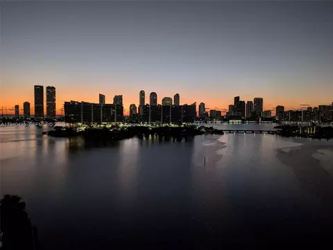 3300 NE 188th St #LPH11, Aventura, FL 33180