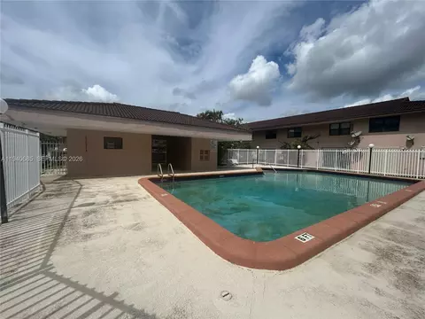 5851 W 20th Ave #409, Hialeah, FL 33012