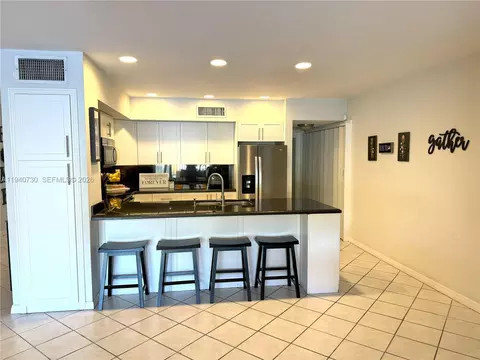 Kitchen - 6417 Windmill Gate Rd, Miami Lakes, FL 33014 photo 1 of 4