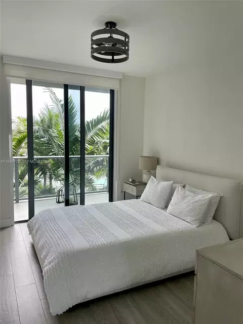 2960 NE 207th St #714, Aventura, FL 33180