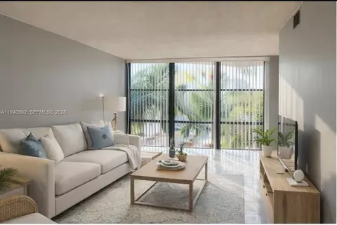 800 Parkview Dr #303, Hallandale Beach, FL 33009