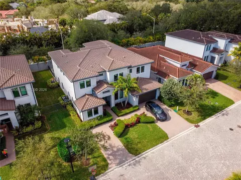 5635 Brookfield Cir W, Fort Lauderdale, FL 33312