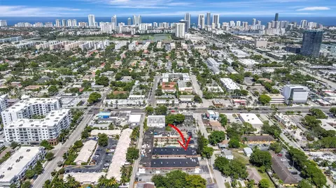 415 NE 2nd St #201, Hallandale Beach, FL 33009