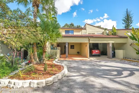 3865 Estepona Ave, Doral, FL 33178