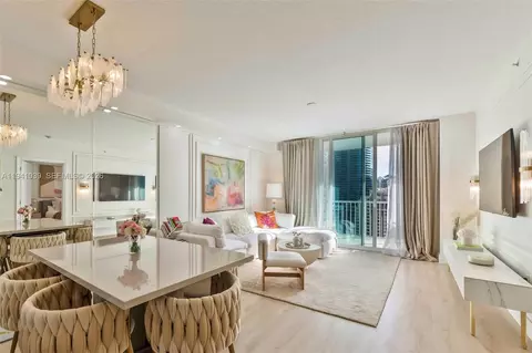 1250 S Miami Ave #2212, Miami, FL 33130