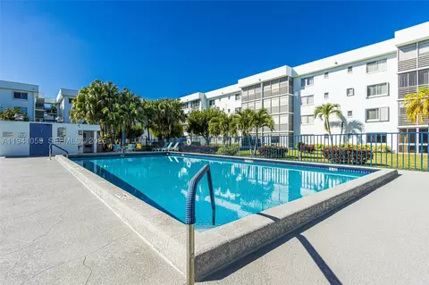 6698 N 10th Ave N #118, Lake Worth, FL 33467