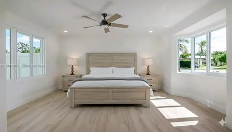 5713 NE 17th Ter, Fort Lauderdale, FL 33334