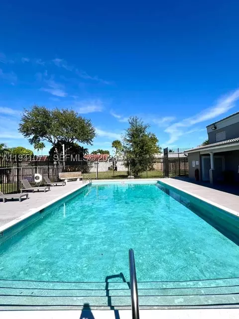 885 NE 213th Ter #2, Miami, FL 33179