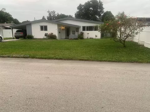 6611 Mckinley St, Hollywood, FL 33024