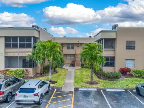 414 Capri I #414, Delray Beach, FL 33484