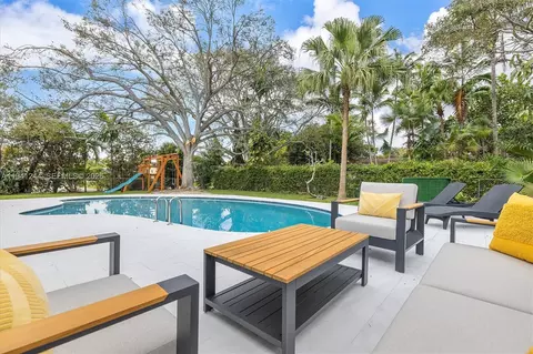 10361 SW 119th St, Miami, FL 33176