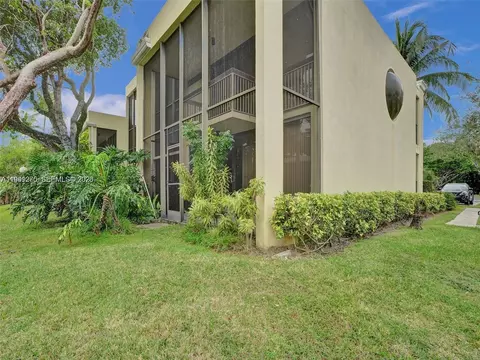 2910 SW 87th Ter #1701, Davie, FL 33328