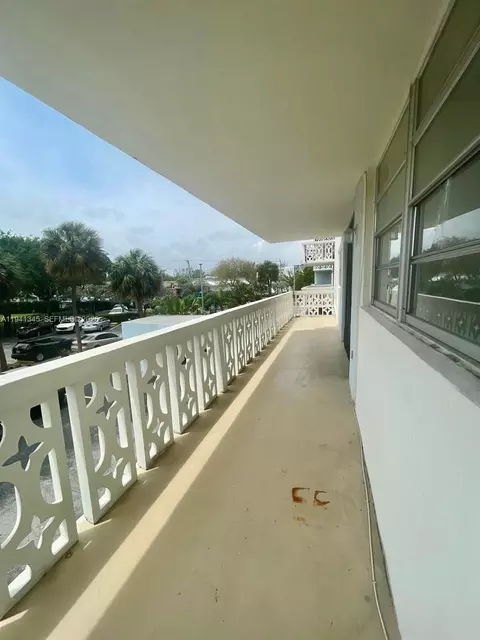 13155 Ixora Ct #201, North Miami, FL 33181