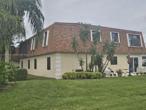 161 SE Village Dr #161, Port Saint Lucie, FL 34952