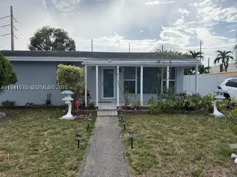 804 N 20th Ct, Hollywood, FL 33020