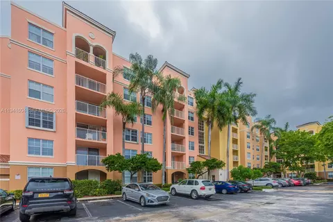 19601 E Country Club Dr #7104, Aventura, FL 33180