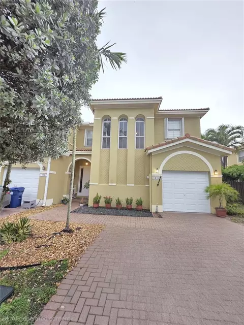 11702 SW 137th Pl, Miami, FL 33186