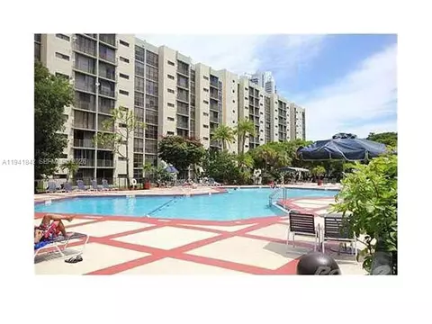 17021 N Bay Rd #116, Sunny Isles Beach, FL 33160