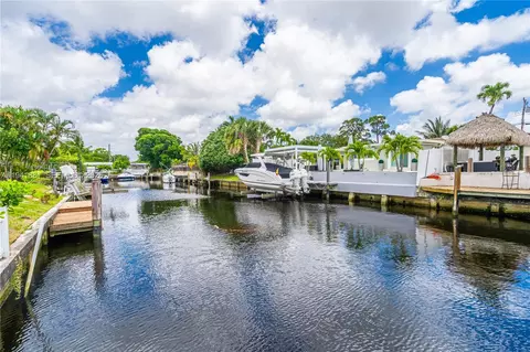 2430 Key Largo Ln, Fort Lauderdale, FL 33312