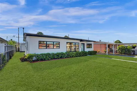 4631 E 8th Ct, Hialeah, FL 33013