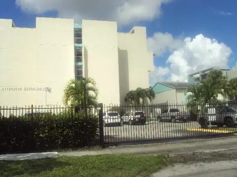 Undisclosed, Lauderhill, FL 33313