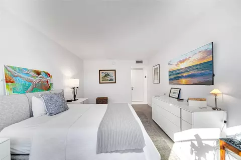 Bedroom - 9273 Collins Ave #404, Surfside, FL 33154 photo 3 of 4