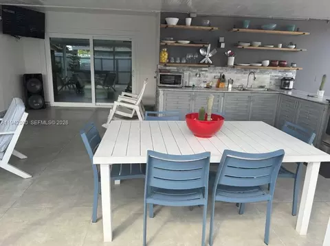 Other - 412 W 15th St, Hialeah, FL 33010 photo 10 of 11