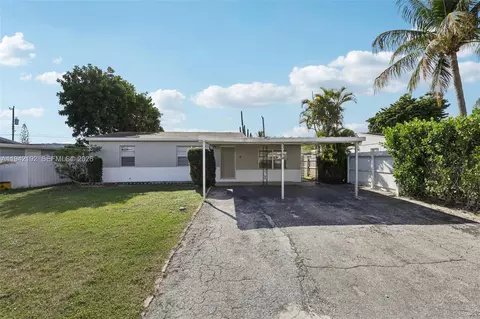 3209 Scanlan Ave, Lake Worth, FL 33461