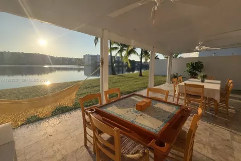 6301 NW 109th Ave, Doral, FL 33178