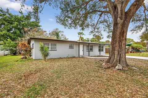 1615 41st Ave, Vero Beach, FL 32960