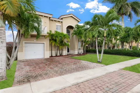 4172 NE 16th St, Homestead, FL 33033