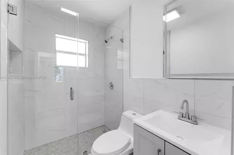 Bath - 358 Pine Ct, Miami Springs, FL 33166 photo 1 of 1