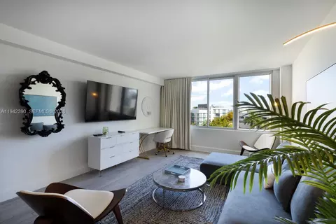 1100 West Ave #509, Miami Beach, FL 33139