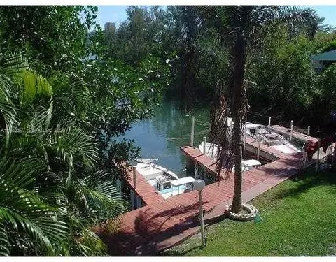16531 NE 35th Ave #201, North Miami Beach, FL 33160