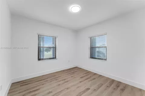 Bedroom - 14401 Pierce St, Miami, FL 33176 photo 5 of 6