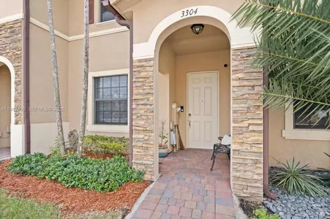 Other - 3304 W 92nd Pl, Hialeah, FL 33018 photo 3 of 13