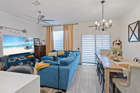 Other - 3304 W 92nd Pl, Hialeah, FL 33018 photo 7 of 13