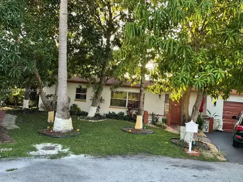 6706 Inwood, North Lauderdale, FL 33068