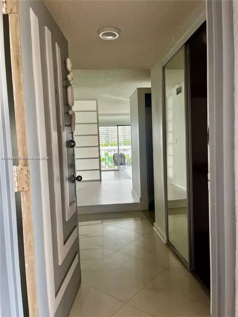 1650 NE 115th St #507, Miami, FL 33181