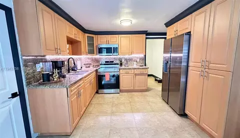 Kitchen - 747 E 19th St, Hialeah, FL 33013 photo 2 of 5