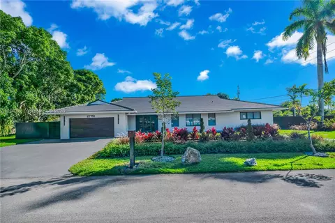 12751 SW 92nd Ct, Miami, FL 33176