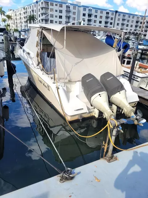 1700 NW N River Dr, Miami, FL 33125