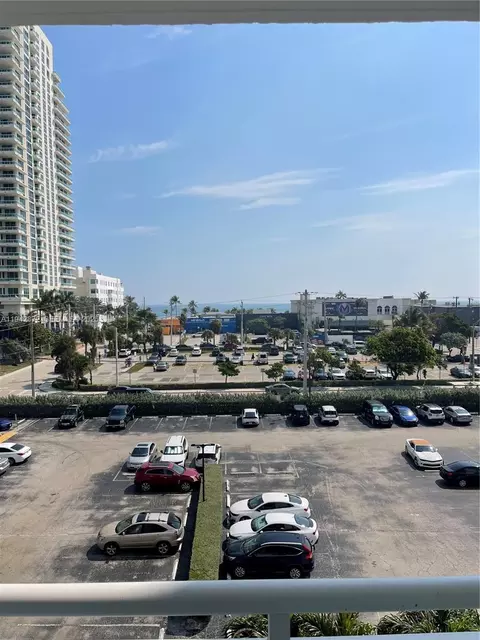 200 S Birch Rd #512, Fort Lauderdale, FL 33316