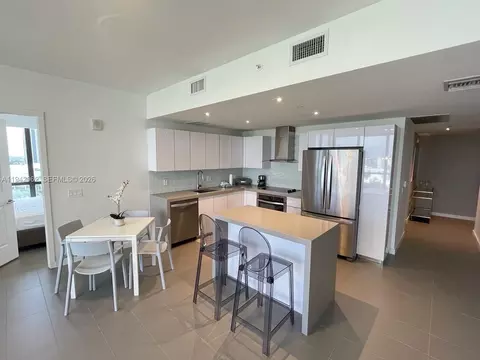 1600 NE 1st Ave #1220, Miami, FL 33132
