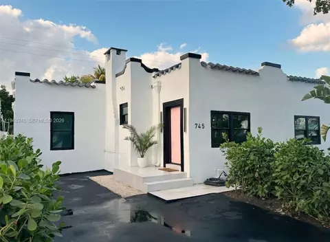 745 NW 47th Ter, Miami, FL 33127
